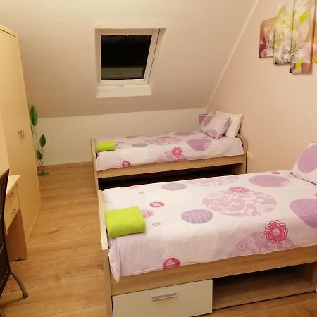 Ferienwohnung In Mayen Exteriör bild