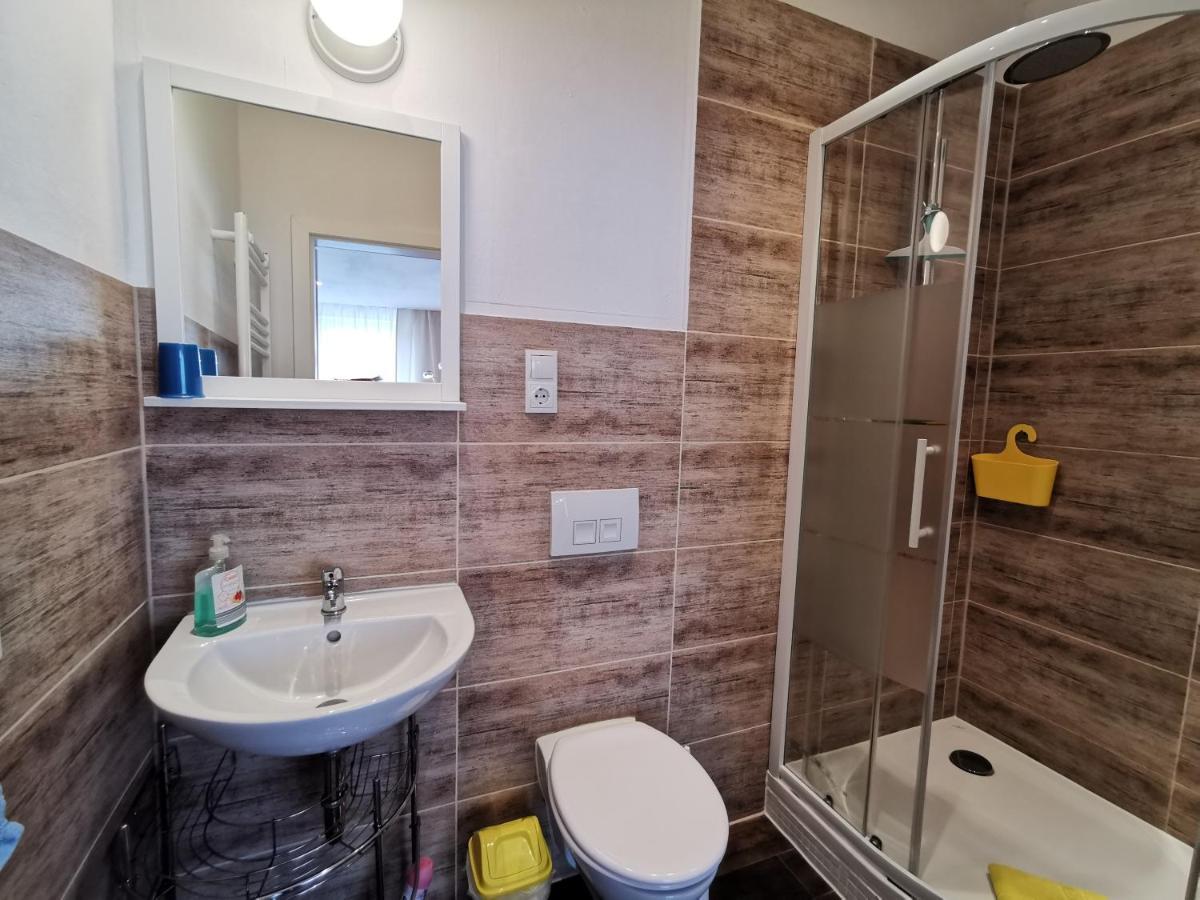 Ferienwohnung In Mayen Exteriör bild